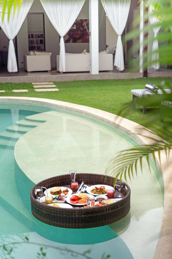 סמיניאק Villa Alice By Villa Finder מראה חיצוני תמונה