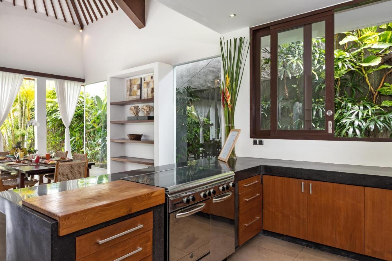 סמיניאק Villa Alice By Villa Finder מראה חיצוני תמונה